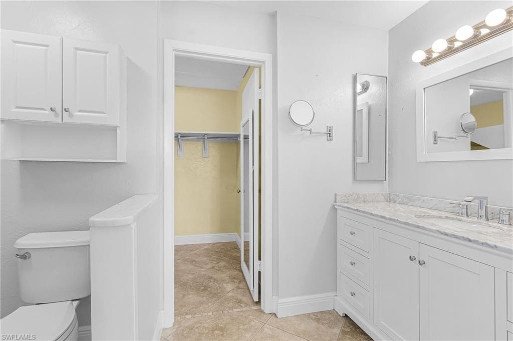 1911 SE 40th TER # 201, CAPE CORAL FL 33904-19