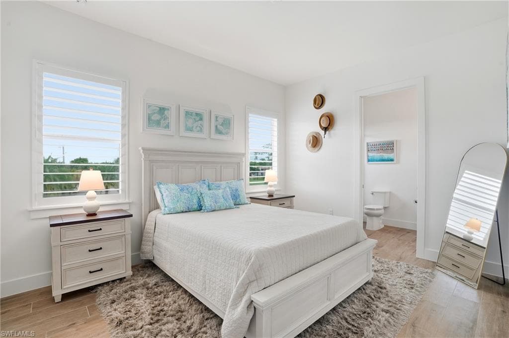 115 Cambria LN, NAPLES FL 34112-16