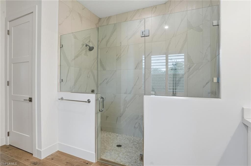 115 Cambria LN, NAPLES FL 34112-13