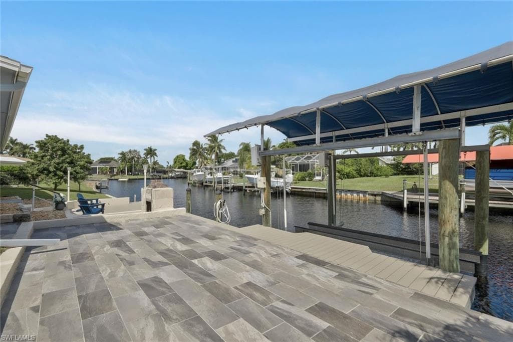 5943 Baker CT, FORT MYERS FL 33919-36