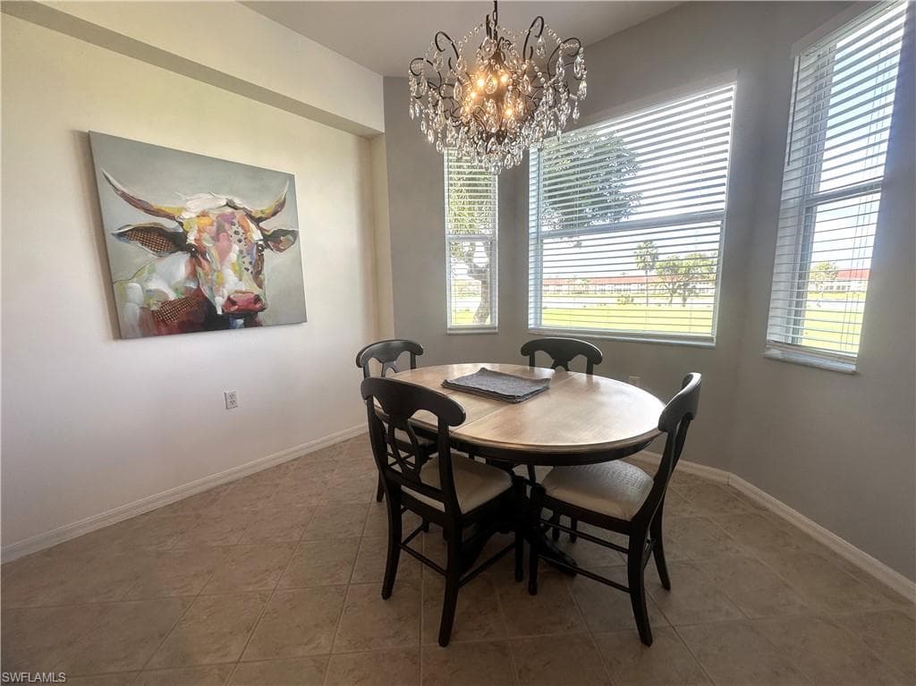 2720 Cypress Trace CIR # 2928, NAPLES FL 34119-8