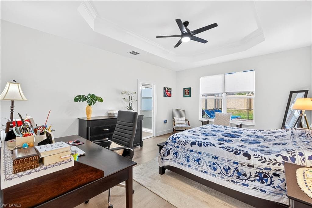 24980 Divot DR, BONITA SPRINGS FL 34135-16