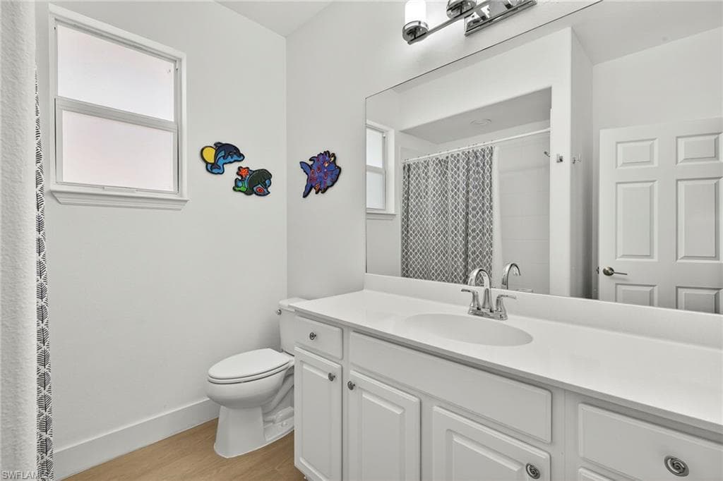 24980 Divot DR, BONITA SPRINGS FL 34135-21