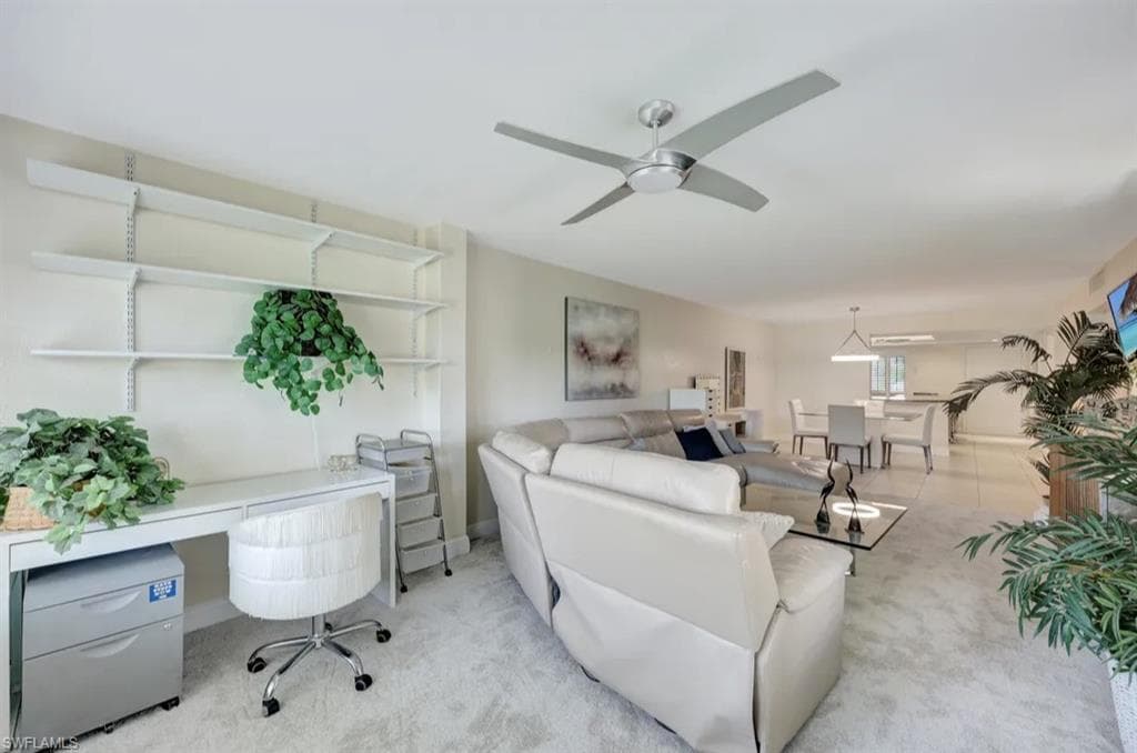 2264 Winkler AVE # 204, FORT MYERS FL 33901-9