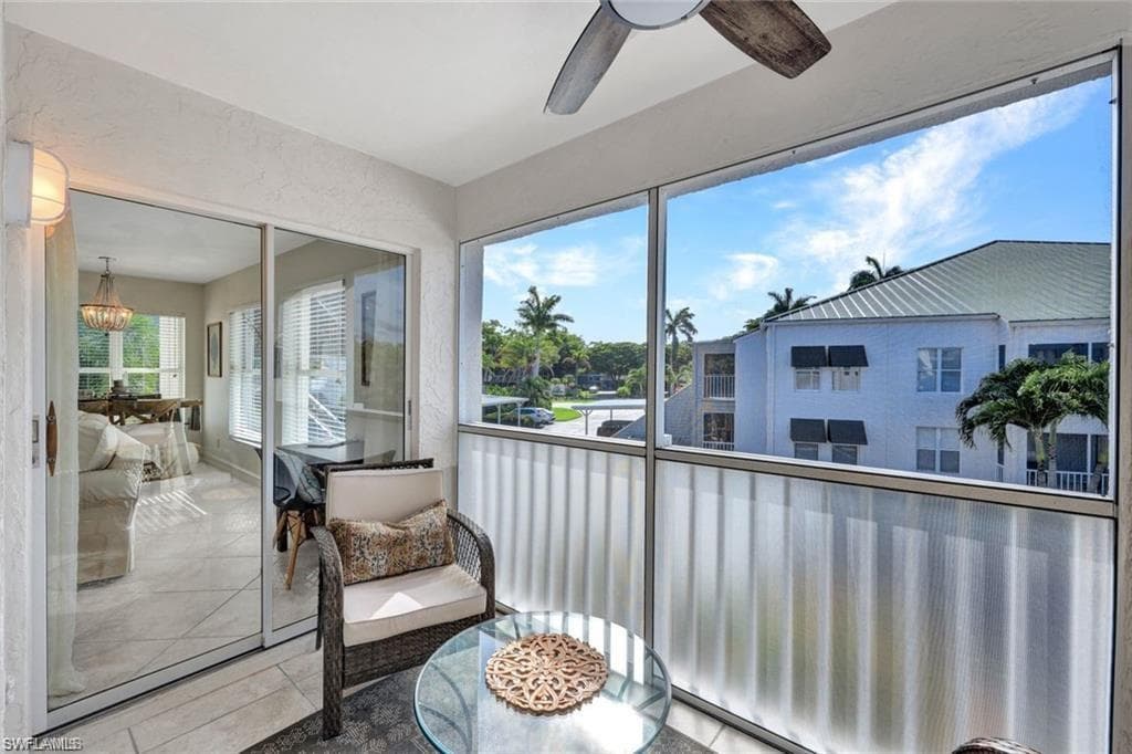 523 Club Side DR # 523, NAPLES FL 34110-11