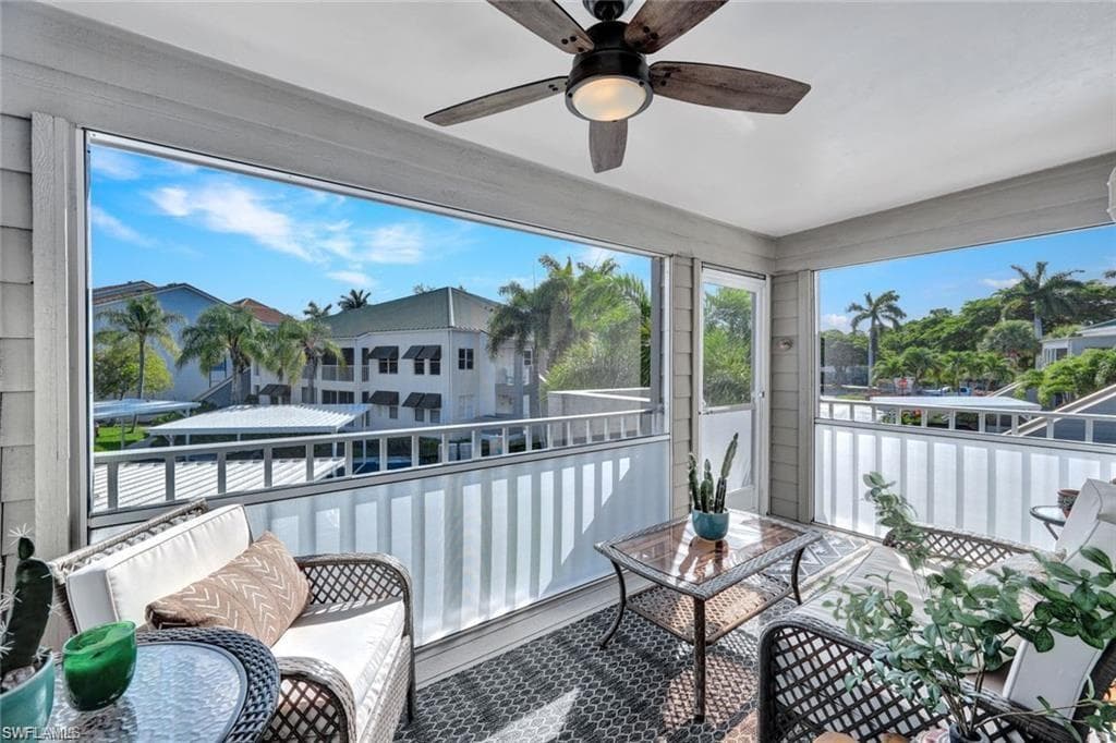 523 Club Side DR # 523, NAPLES FL 34110-2