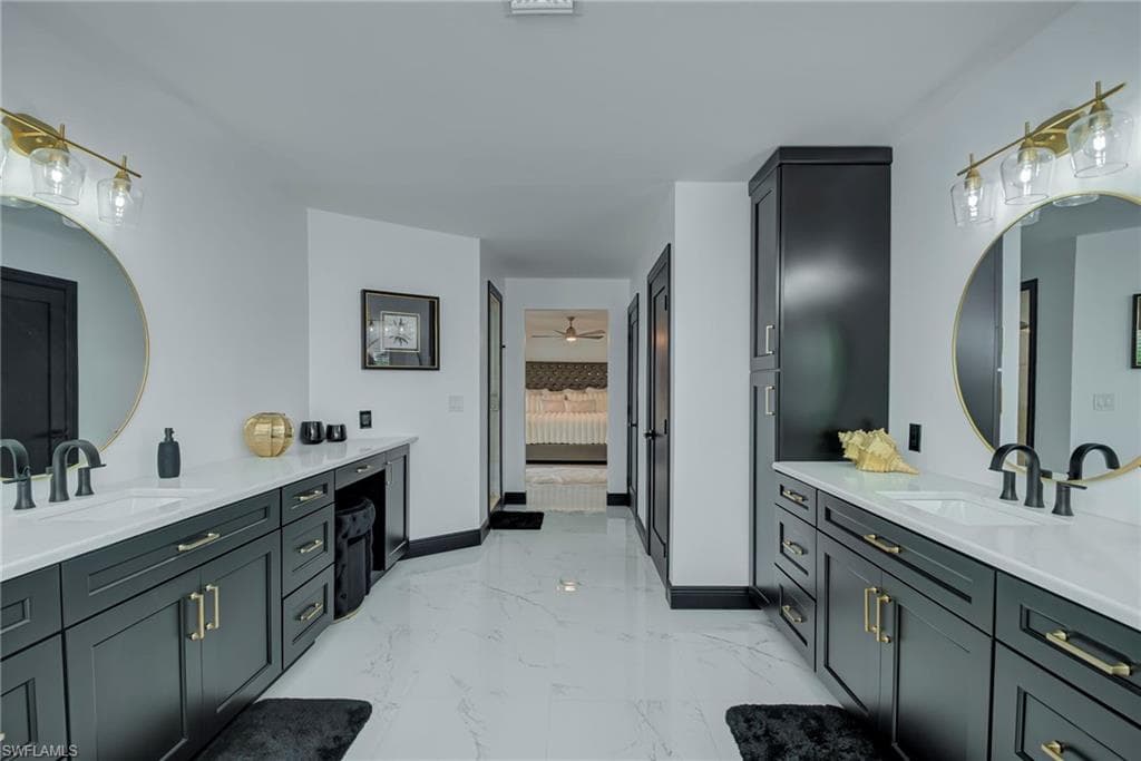 11908 King James CT, CAPE CORAL FL 33991-22