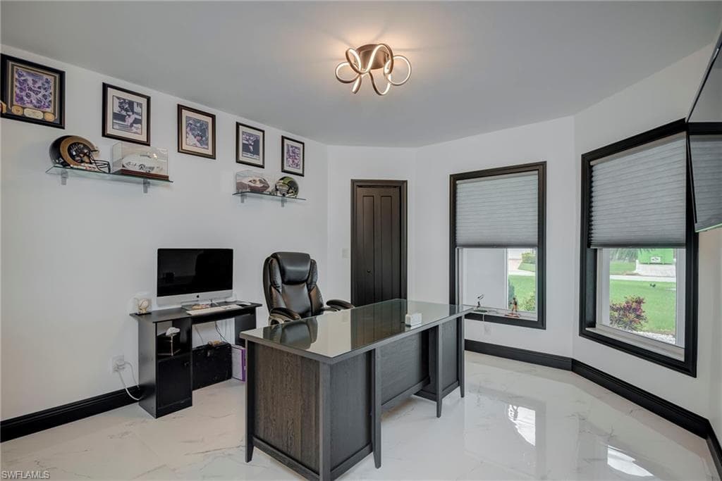 11908 King James CT, CAPE CORAL FL 33991-14