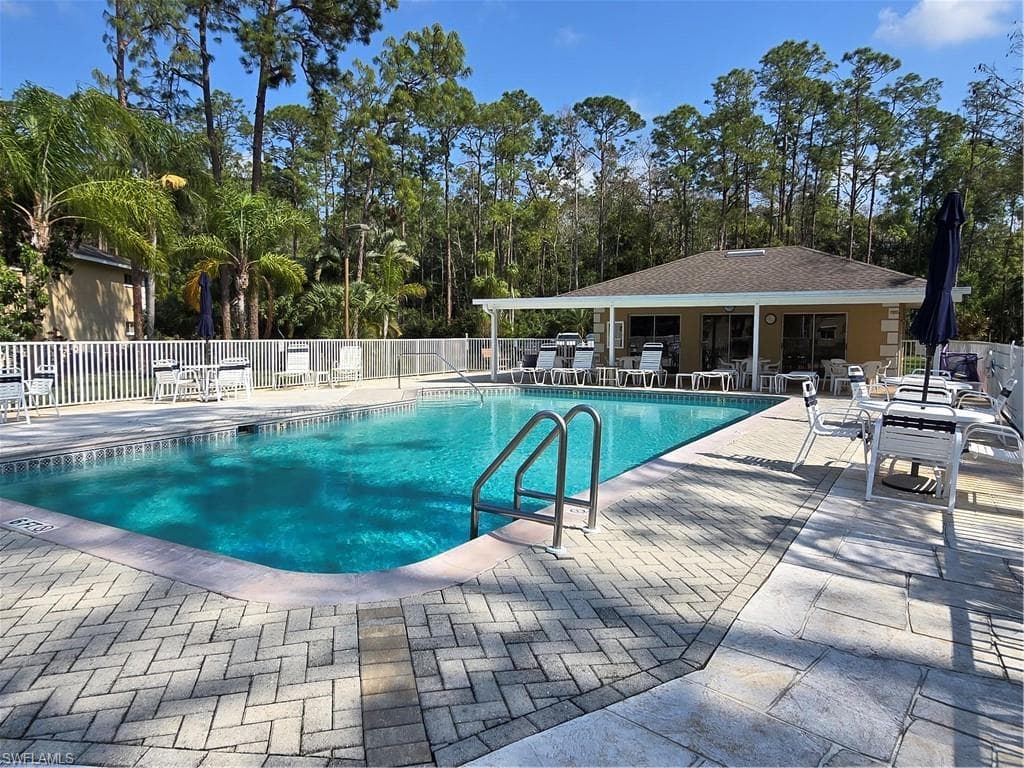 5622 Woodmere Lake CIR # B102, NAPLES FL 34112-41