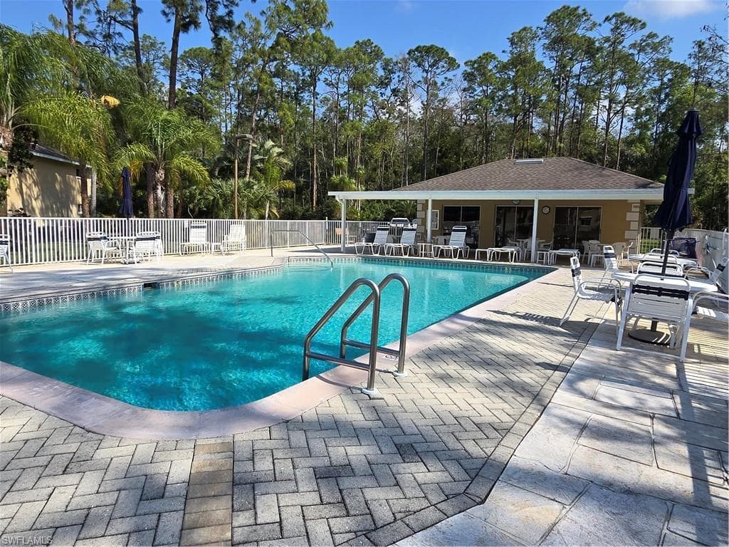 5622 Woodmere Lake CIR # B102, NAPLES FL 34112-40