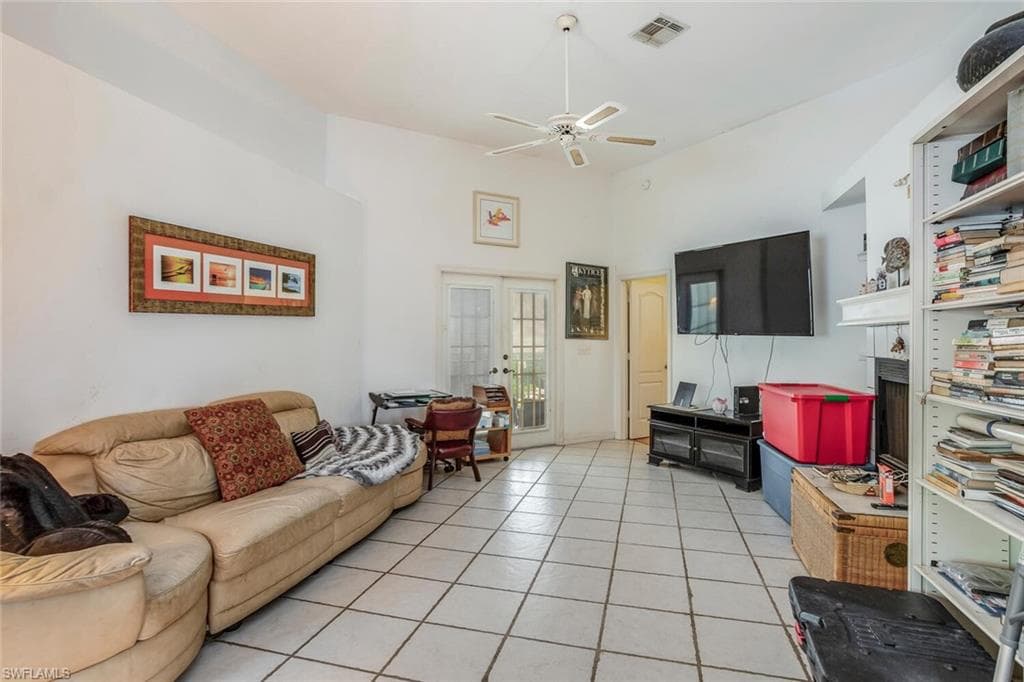 6062 Waterway Bay DR, FORT MYERS FL 33908-7