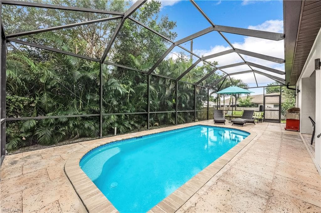 1140 Jeronimo DR, NAPLES FL 34103-22