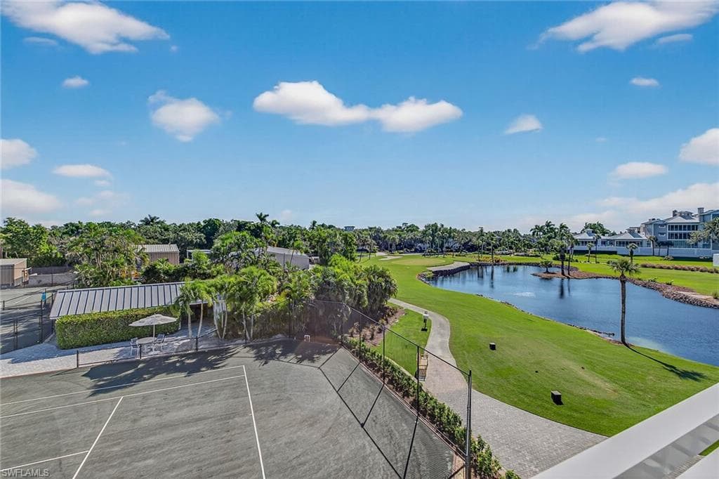 123 Sea Lavender LN, MARCO ISLAND FL 34145-19