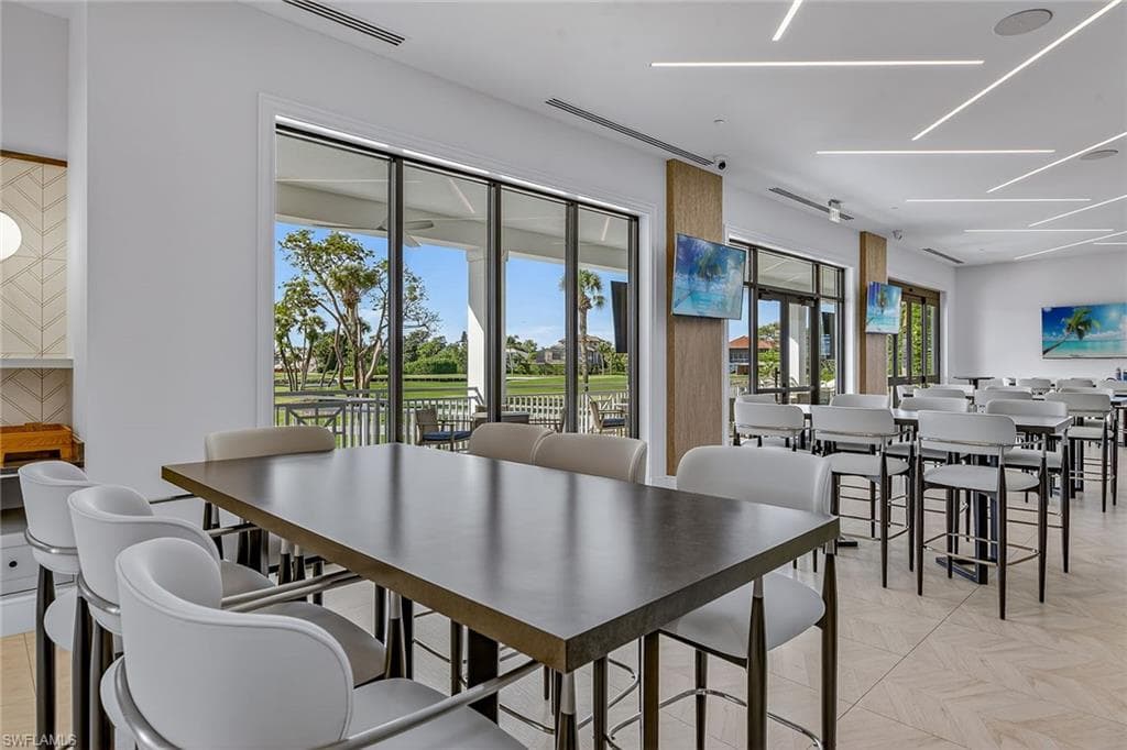 123 Sea Lavender LN, MARCO ISLAND FL 34145-14