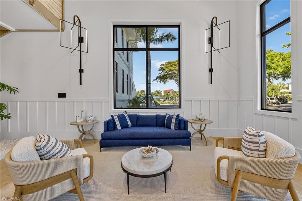 123 Sea Lavender LN, MARCO ISLAND FL 34145-10