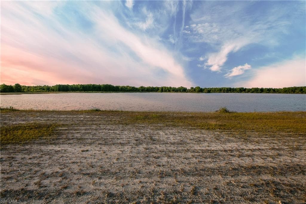 625 Shady Hollow BLVD W, NAPLES FL 34120-2