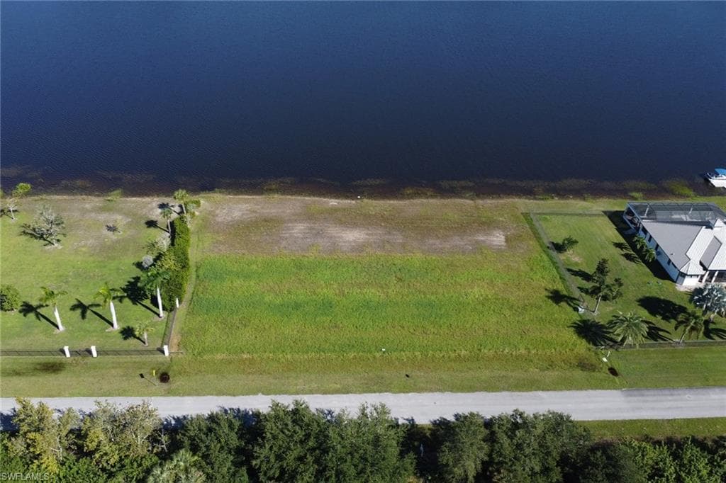 625 Shady Hollow BLVD W, NAPLES FL 34120-3