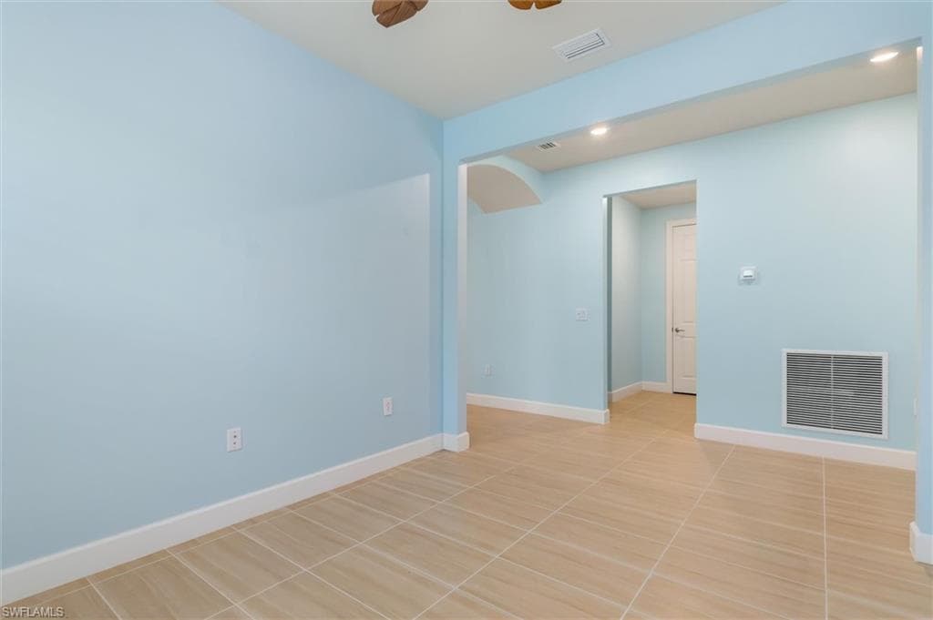 2633 Daisy DR, NORTH PORT FL 34289-15