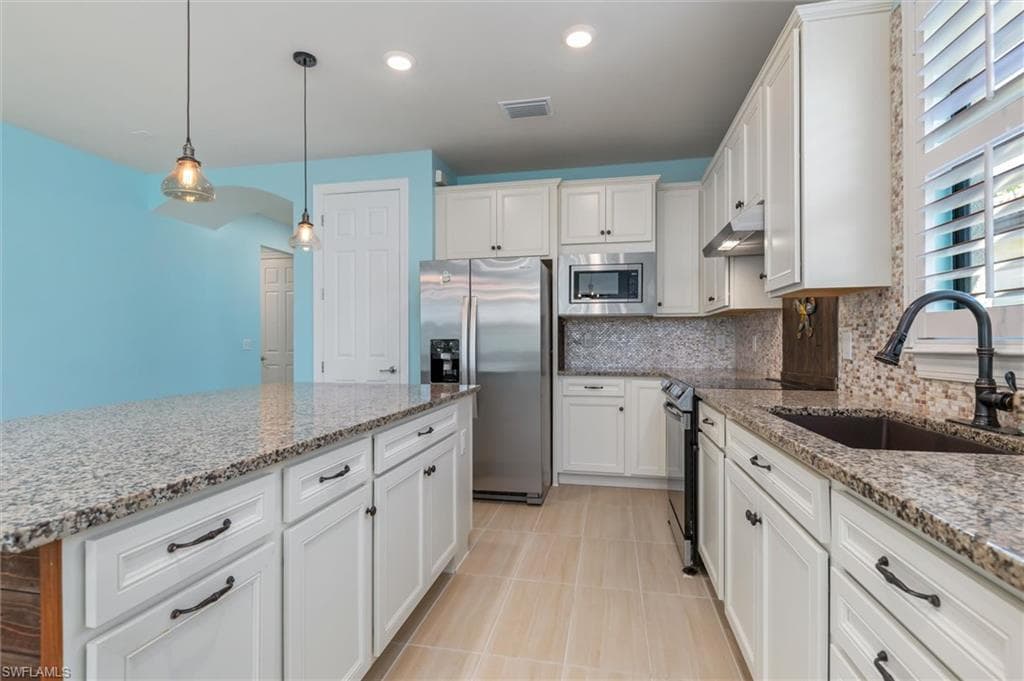 2633 Daisy DR, NORTH PORT FL 34289-8