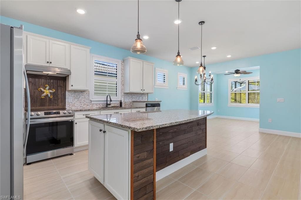 2633 Daisy DR, NORTH PORT FL 34289-10