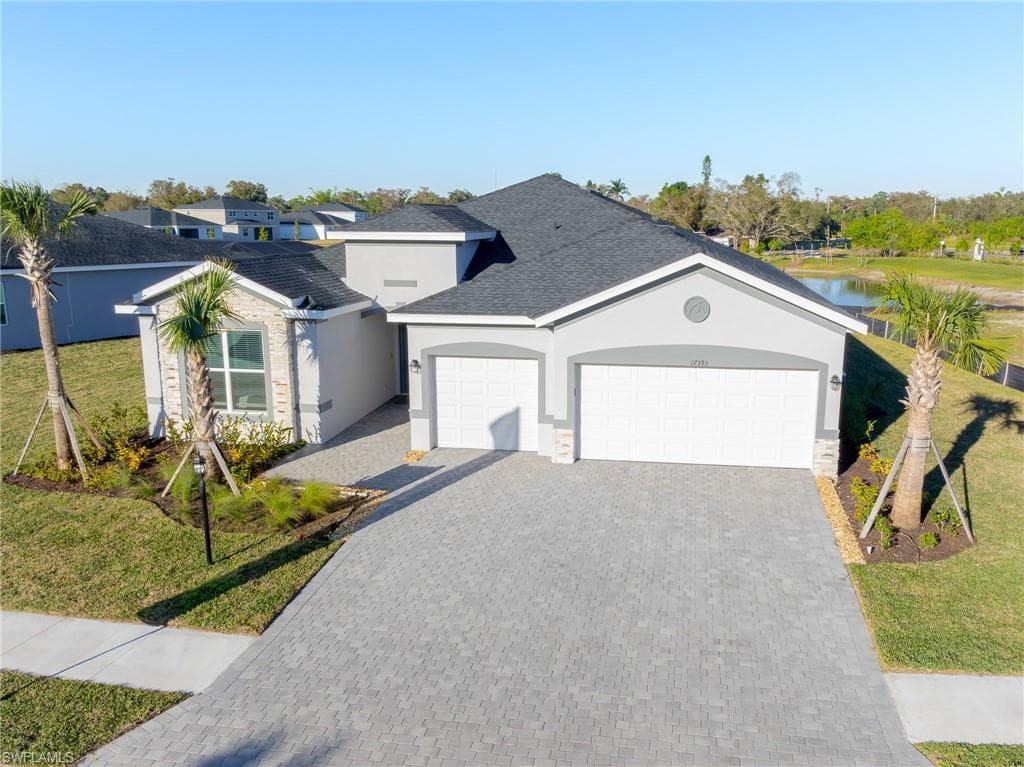 17393 Stonehill Manor DR, NORTH FORT MYERS FL 33917-1