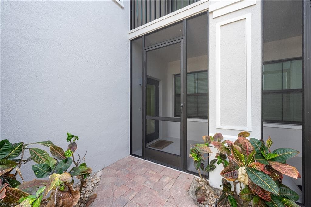 2408 Ravenna BLVD # 101, NAPLES FL 34109-25