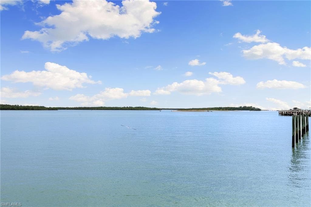 961 Collier CT # 107, MARCO ISLAND FL 34145-38