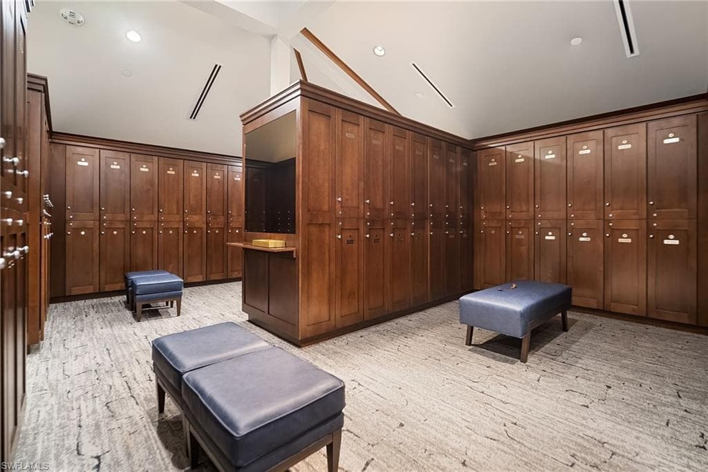 760 Waterford DR # 104, NAPLES FL 34113-34