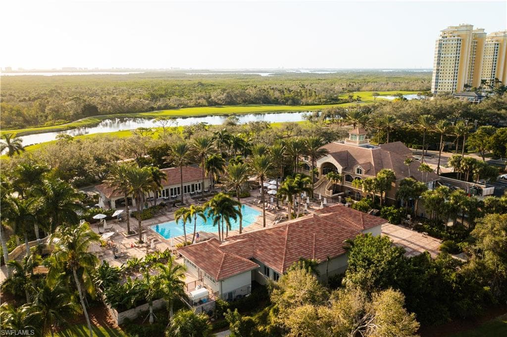 4761 West Bay BLVD # 202, ESTERO FL 33928-42