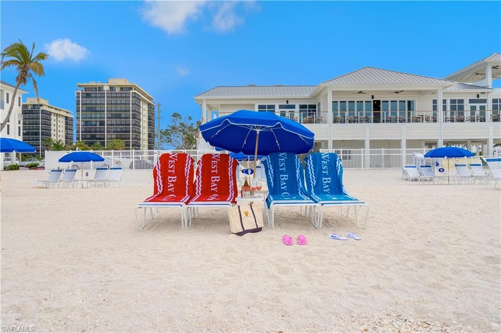 4761 West Bay BLVD # 202, ESTERO FL 33928-39