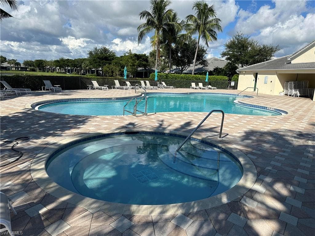 9904 Periwinkle Preserve LN, FORT MYERS FL 33919-30