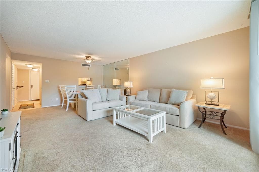 5959 Winkler RD # 218, FORT MYERS FL 33919-20