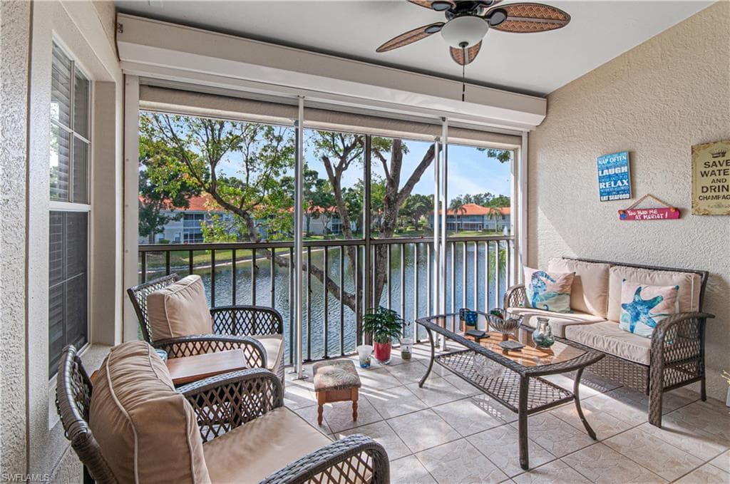 2440 Old Groves RD # C201, NAPLES FL 34109-17