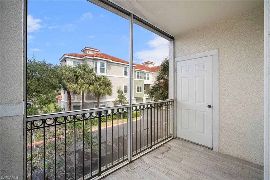 23660 walden center DR # 203, ESTERO FL 34134-14