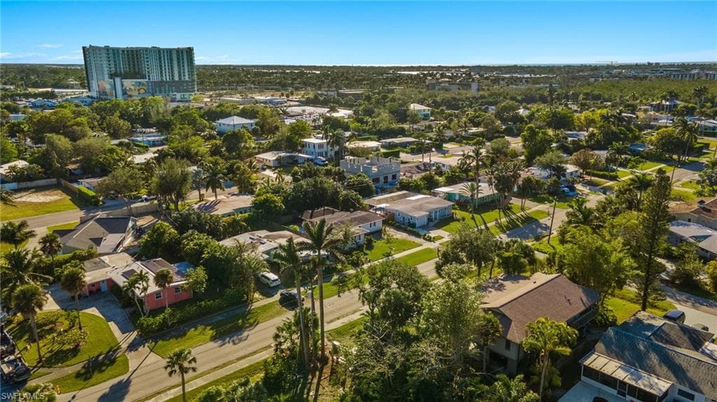 2151 ESTEY AVE, NAPLES FL 34104-28