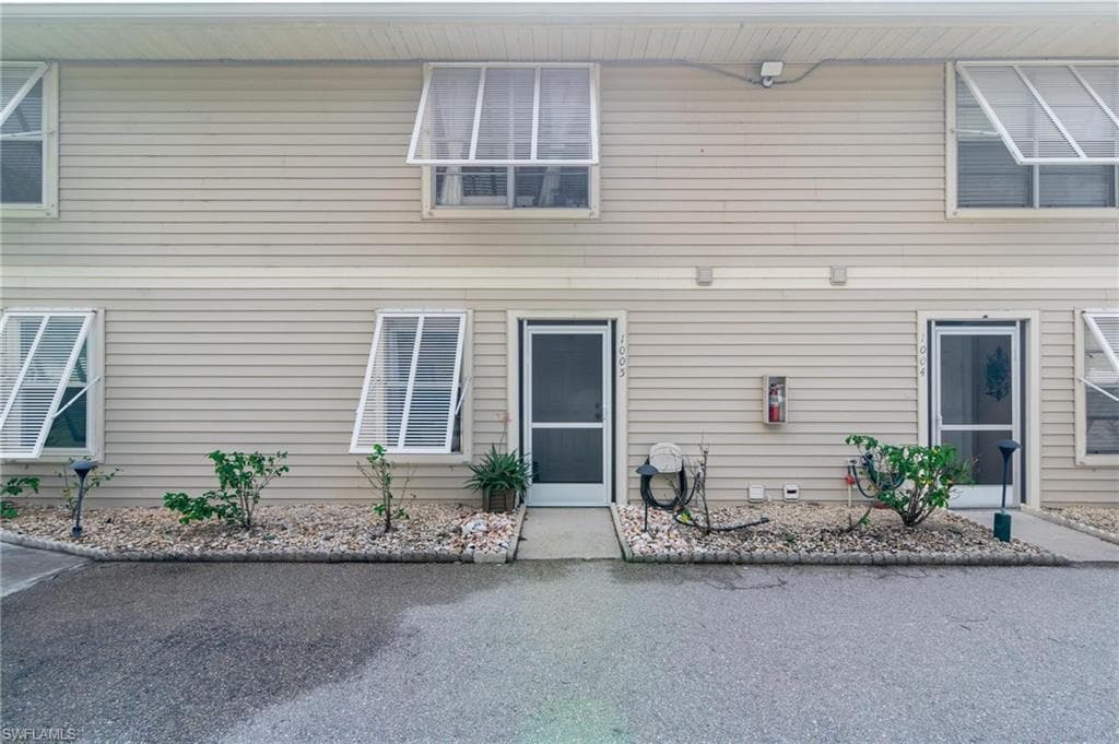 25480 Cockleshell DR # 1005, BONITA SPRINGS FL 34135-1