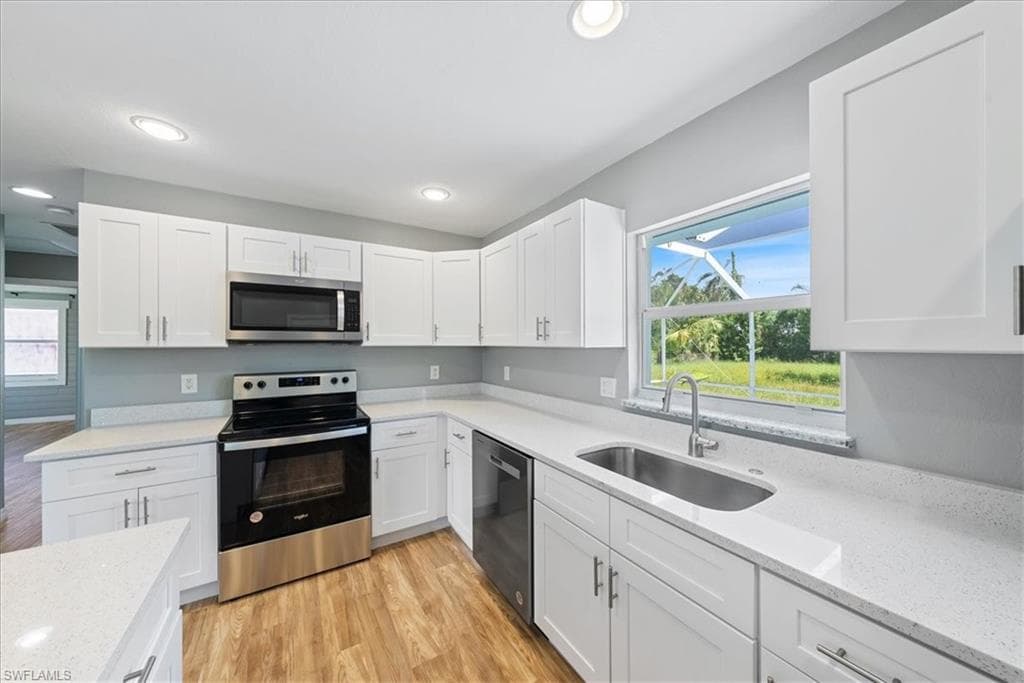 4810 Duera Mae DR, FORT MYERS FL 33908-15