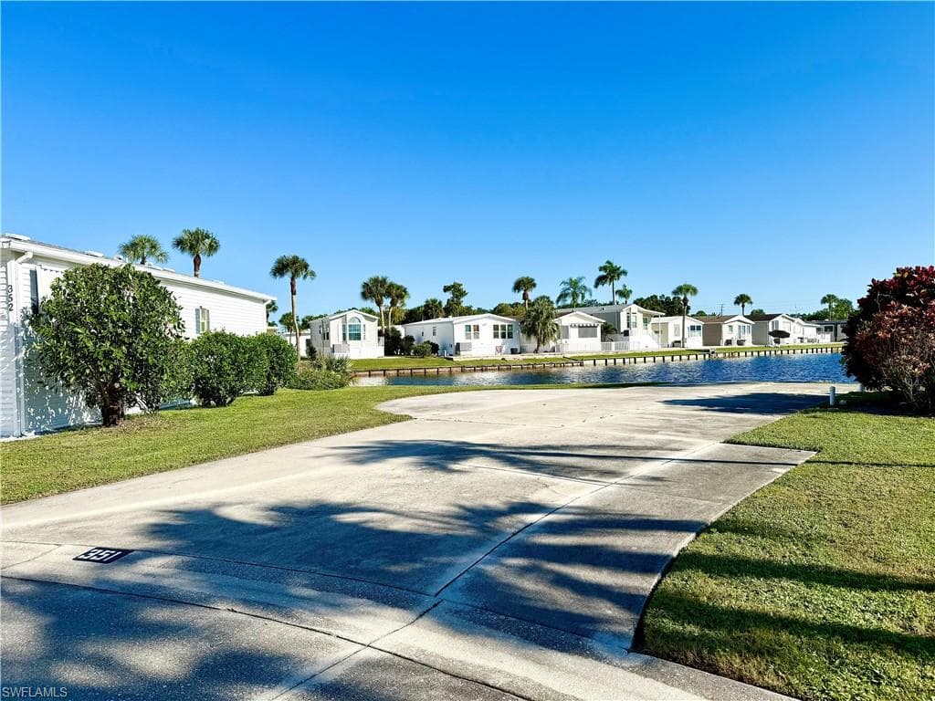 351 Bobcat RUN, NAPLES FL 34114-8