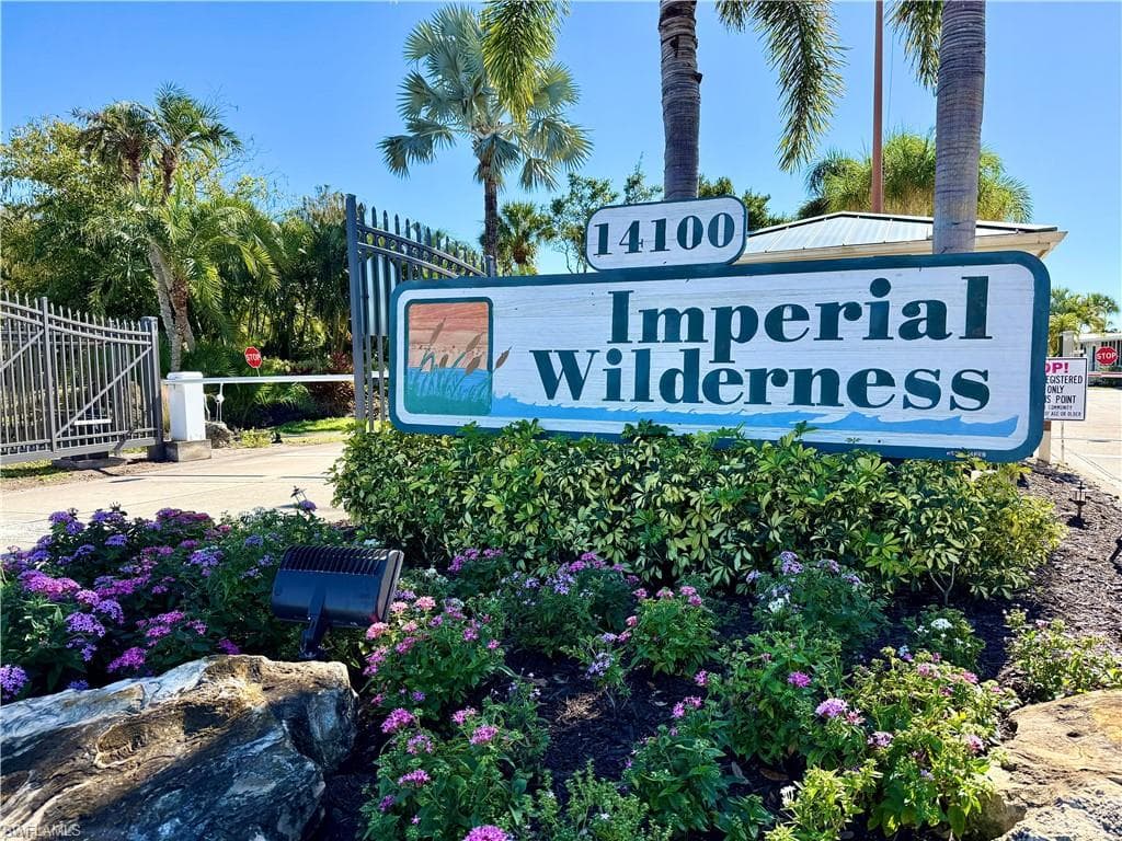 351 Bobcat RUN, NAPLES FL 34114-13