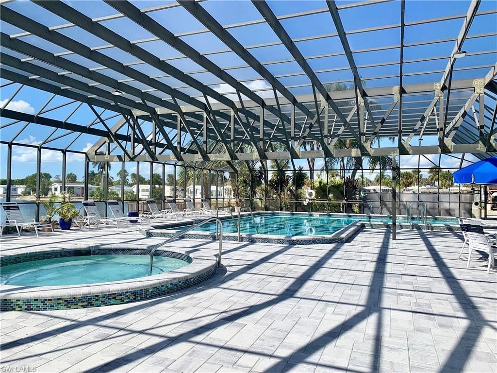 351 Bobcat RUN, NAPLES FL 34114-17