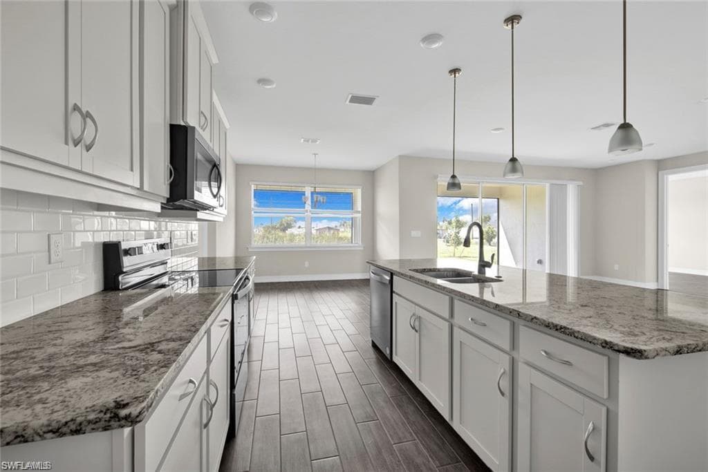 12329 Isabella DR, BONITA SPRINGS FL 34135-5