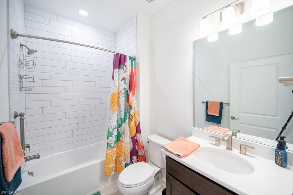 17578 Winding Oak LN, NORTH FORT MYERS FL 33917-12