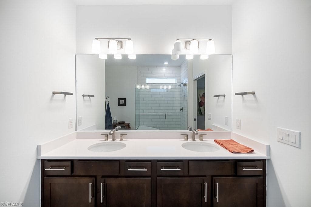 17578 Winding Oak LN, NORTH FORT MYERS FL 33917-9