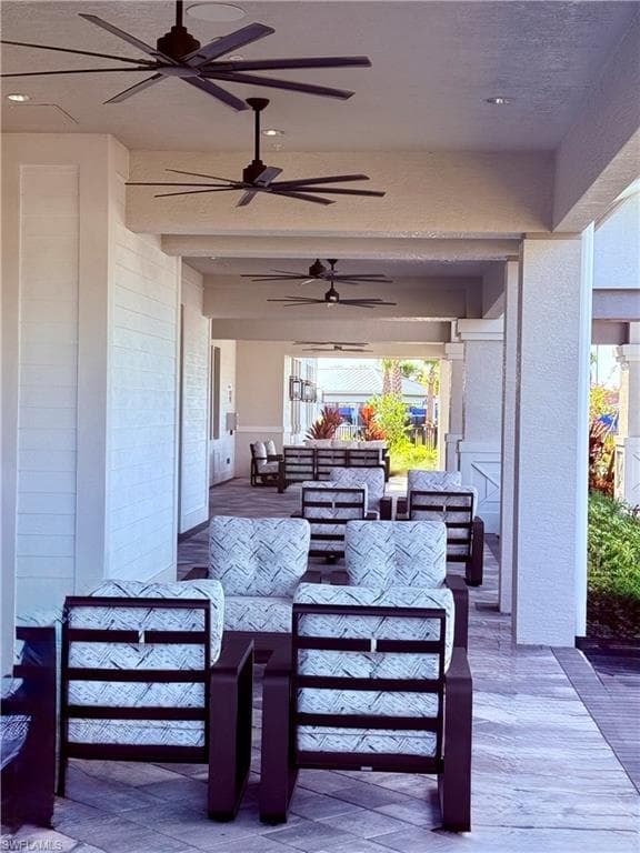 17578 Winding Oak LN, NORTH FORT MYERS FL 33917-28