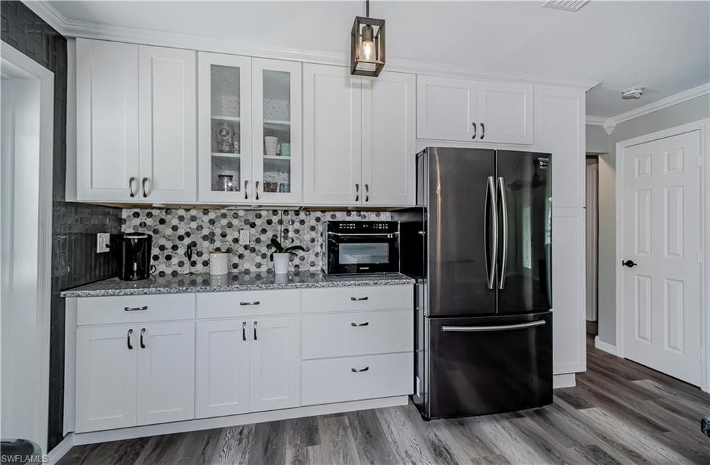 62 W North Shore AVE, NORTH FORT MYERS FL 33903-15