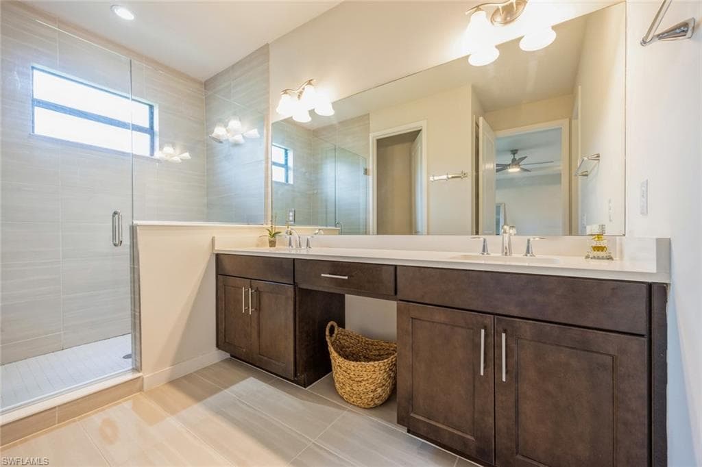 13057 Pembroke DR-26