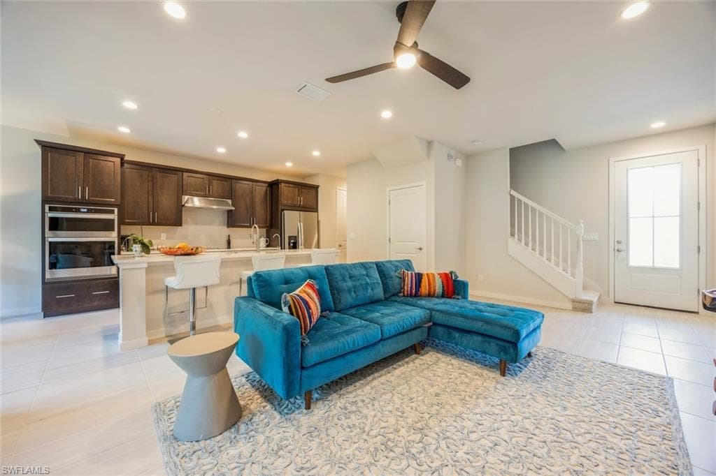 13057 Pembroke DR-8