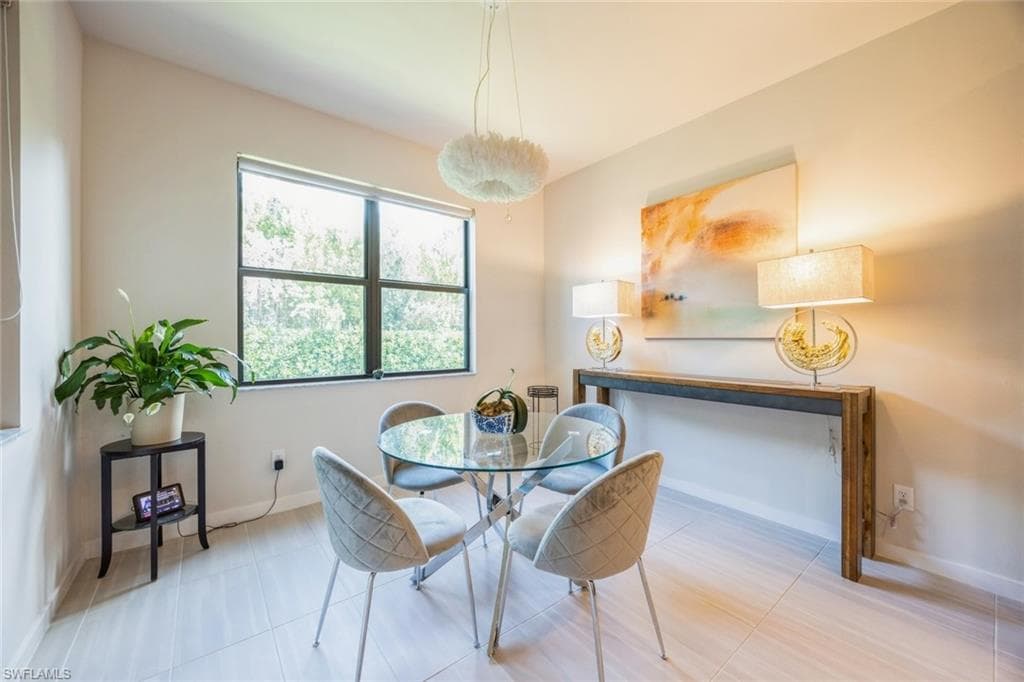 13057 Pembroke DR-13