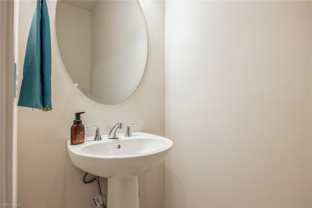13057 Pembroke DR-14