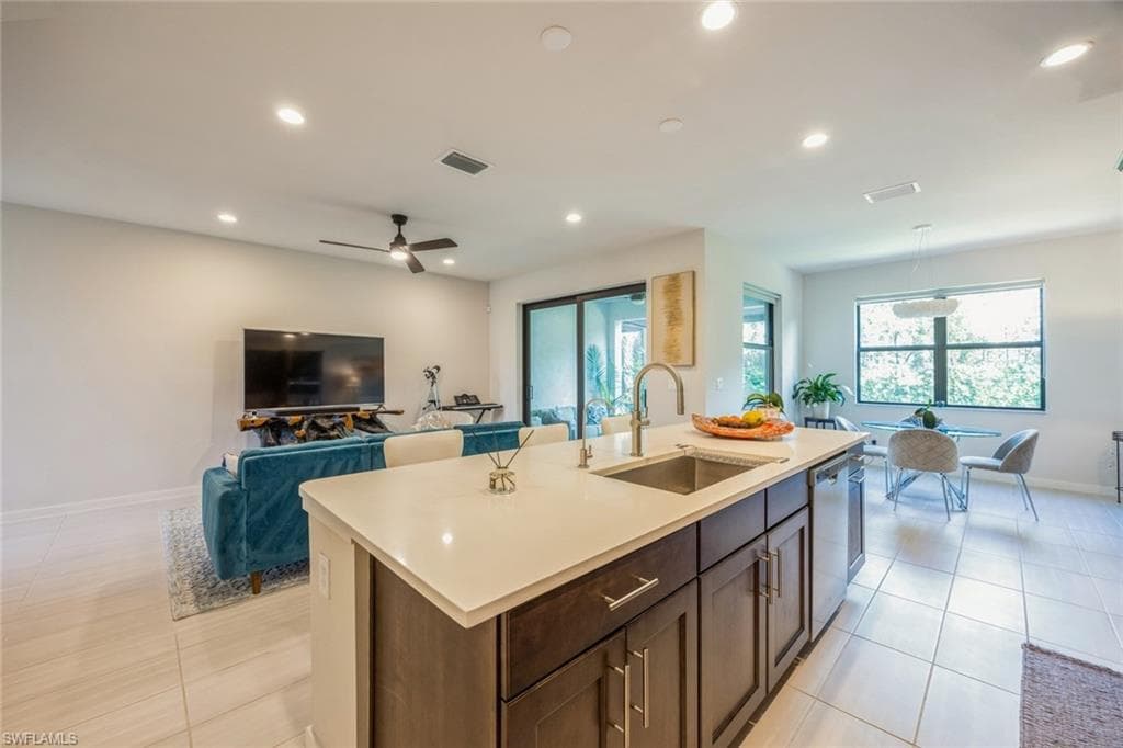 13057 Pembroke DR-10